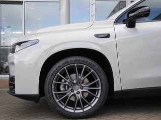 Leapmotor C10 Design 69.9 kWh | Demo | Diverse kleuren leverbaar | 1500 kg trekgewicht | Wltp 420 km | Stuurverwarming | Stoelverwarming en koeling | Elektrisch verstelbare voorstoelen | Navigatie | Keyless entry & start | 20 inch lichtmetalen velgen | Led verlichting / 43