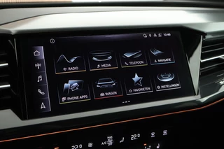 Audi Q4 Sportback e-tron 40 S edition 77 kWh SOH 93% Trekhaak Camera HUD Sonos Panoramadak Stoelverwarming Navigatie S-Line / 29
