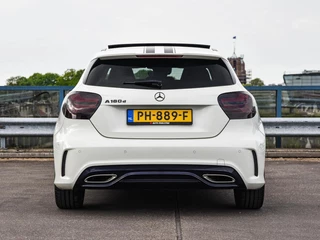 Mercedes-Benz A-klasse 180 d AMG White Art Edition Panoramadak Camera LED Stoelverwarming Sfeerverlichting Apple CarPlay/Android Auto Dealeronderhouden / 6