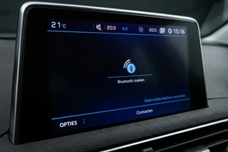 Peugeot 5008 1.2 Allure Business 131PK EAT8 Panoramadak | Distributieriem v.v. | Carplay / 16