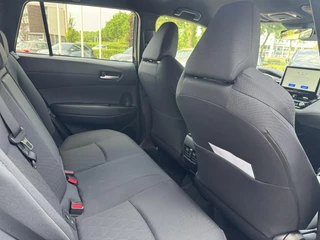 Toyota Corolla Cross Hybrid 140 DYNAMIC STOEL/STUURVERW 18'' LM-VELGEN PARK-SENSOREN CLIMA AD-CRUISE CAMERA APPLE/ANDROID KEYLESS / 10