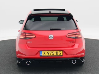 Volkswagen Golf 2.0 TSi GTi 290 Pk TCR | Panorama Dak | Adaptive Cruise | Camera | Stoelverwarming | 18 inch | 90.438 km!! / 7