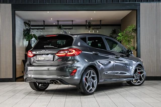 Ford Fiesta 1.5 EcoBoost ST-3 Performance|Recaro|B&O|Carplay|Winterpakket|Camera| / 6