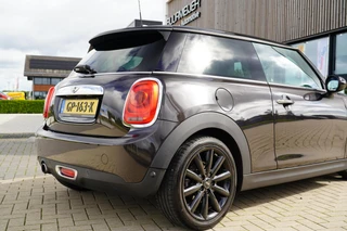 Mini Mini 1.5 Cooper Chili Serious Business | 1e eigenaar | Volledig onderhouden | Climate Control | LED | Cruise Control | Bluetooth | 18 inch | Navigatie | Comforttoegang | / 10