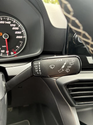 SEAT Leon 1.0 TSI Reference 5 Deurs | Climate control | Apple Carplay/Android Auto | Elektrisch Pakket | LED Verlichting | DAB | Cruise control / 29