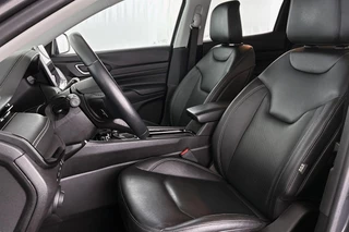 Jeep Compass 4xe 240 Plug-in Hybrid Electric S Leder Stuur-Stoelverwarming Apple Carplay / 7
