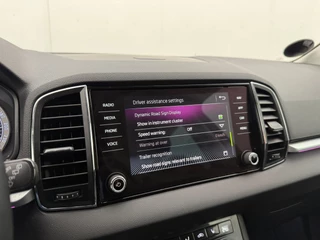 Skoda Karoq 1.5 TSI ACT Style | Automaat | Adaptive cruise | Stoelverwarming | CarPlay | Camera | Parkeersensoren / 26