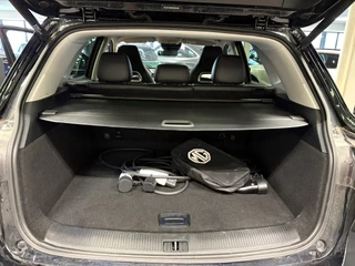 MG EHS 1.5 TGDI Luxury PHEV Facelift / automaat / 360camera / Leder/ carplay / Panorama-dak / 17