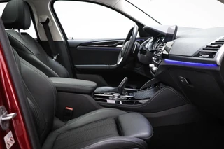 BMW X4 xDrive20i X-Line High Executive | PANORAMADAK | HEAD UP | STUURVERWARMING | TREKHAAK | 19" / 5