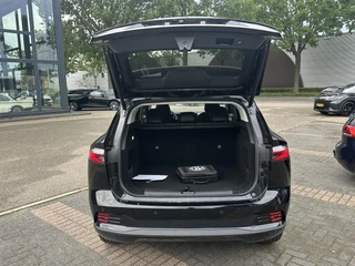 MG MG HS PHEV 1.5 Luxury PLUG-IN HYBRIDE | 272 PK | NIEUWE AUTO | >1.000 KM TOTAAL BEREIK | 1E REGISTRATIE 03-2026 | 360° CAMERA | ELEKTRISCHE ACHTERKLEP | 7 JAAR MG GARANTIE T/M 2033 | APPLE CARPLAY | ANDROID AUTO | STOELVERWARMING | FULL LED | ELEKTRISCHE STOELEN / 7