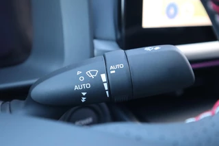 Toyota C-HR PLUG-IN HYBRID 220 GR SPORT NIEUW&DIRECT LEVERBAAR! BLIND-SPOT STOEL/STUURVERW. 19"LMV PARK-SENSOREN KEYLESS / 29