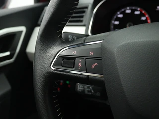 Seat Arona 1.0 TSI Xcellence Launch Edition | Trekhaak | Beats Audio | Navi | Camera / 24
