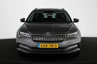 Škoda Superb Combi 1.4 TSI iV Ambition / 15