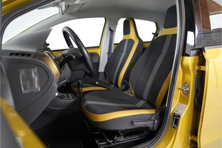 Volkswagen up! 1.0 EcoFuel move up! | 5 drs. | Aardgas | Cruise | Stl. verw. | PDC | Climate | / 13