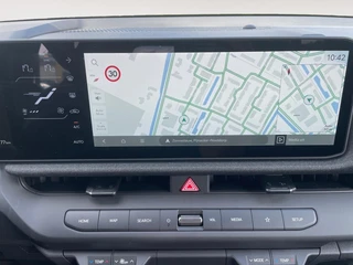 Kia Seltos X-Line Demo Edition 1.6 T-GDI | Climate control | Navigatie | Cruise control | 360Gr camera | DEMO / 19