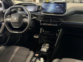 Peugeot 2008 1.2 Hybrid 145 GT | Automaat |145PK | Airco-Ecc | LM-Velgen | PDC | Navigatie | Camera | Cruise | Carplay | DAB | ( Vestiging - Vianen Tel:0347-371248 ) / 4