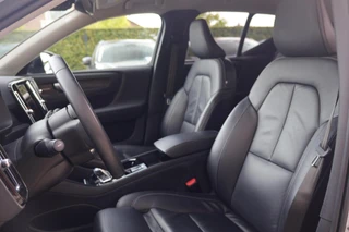 Volvo XC40 T5 Recharge Plus Dark | Stoelverwarming | Trekhaak | Parkeercamera | Leder | H/K | Pilot Assist | BLIS | Keyless / 16