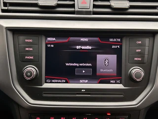 SEAT Ibiza 1.0 TSI Style Business Intense Trekhaak | Carplay | Cruise/Control | Climate/Control | Stoelverwarming | / 17