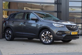 Opel Grandland X 1.2 Turbo Ultimate | Cruise | Airco | Trekhaak | Sensoren | LM Velgen / 28