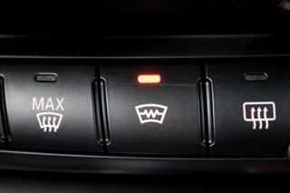 Mini Cabrio 2.0 Cooper S John Cooper Works F1|STOELVERWARMING|ALCANTARA|CARPLAY|CAMERA|LED / 18