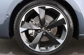 CUPRA Leon Sportstourer 1.5 TSI e-Hybrid Business Facelift Stuur/Stoelverwarming Camera / 22
