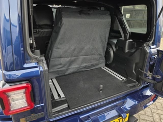 Jeep Wrangler BRUTE Custom Sahara 4xe 380 | Hardtop/Soft top | Apple-Android | Adaptive Cruise Control / 19