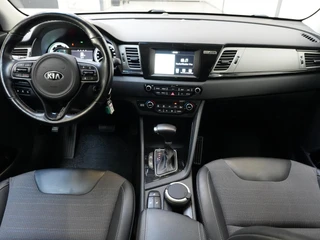 Kia Niro 1.6 GDi PHEV DynamicLine ✅Stoel+Stuurverw.✅All Season✅Adapt Cruise✅Trekhaak✅Camera✅Lane Ass.✅ / 5