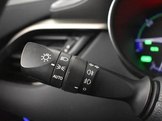 Toyota C-HR 1.8 Hybrid Style Allseasons | Leder | Blindspot / 16