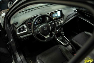 Suzuki S-Cross 1.5 Hybrid Style | Leer | Pano | Navi | 360 cam | Keyless | Full option / 5