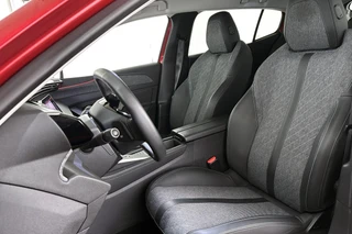 Peugeot 408 1.2 PureTech Allure Pack 130 EAT8 Stoelverwarming Camera Keyless 19" / 7