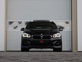 BMW 2-serie Active Tourer 220i High Executive M-sport | Uniek!! / 9