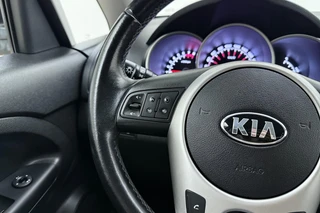 Kia Venga 1.6 CVVT DynamicPLusLine | Trekhaak | Cruise control | Airco | Achteruitrijcamera | Navigatie | Lichtmetalen velgen / 20