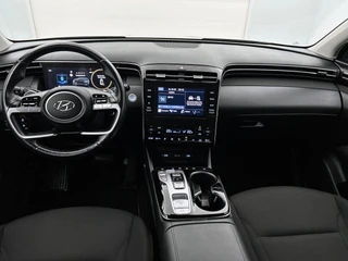 Hyundai Tucson 1.6 T-GDI PHEV Comfort Smart 4WD Automaat | Adaptive Cruise | Stoel/Stuurverwarming | CarPlay | Camera | Trekhaak / 6