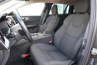 Volvo V60 2.0 B3 Momentum Advantage|Automaat|Trekhaak|Applecarplay/android auto|Camera|Cruise control / 7
