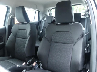 Suzuki Swift 1.2 Comfort Smart Hybrid Apple Carpl/Android Auto, Cruise Control, Navigatie, Camera / 4