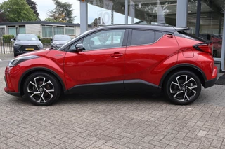Toyota C-HR 1.8 HYBRID BI-TONE STUUR/STOEL&WISSERVERW. DODEHOEK DETECTIE ALL-SEASON PARELMOER/BI-TONE-LAK KEYLESS LED / 20