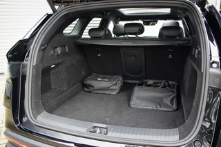 Byd SEAL 6 Touring 1.5 DM-i Comfort Lite // Long Range 19 kWh | Panoramadak | 360 camera | Sfeerverlichting | Smartphone Key | CarPlay & Android Auto | Fabrieksgarantie / 15