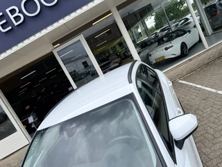 Audi Q3 35 TFSI Advanced edition  | Automaat | LED | Sportstoelen | DAB | Navi | Bluetooth | Stoelverwarming | Virtual Cockpit / 63