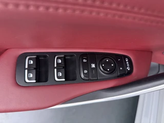 Kia Stinger 2.0 T-GDI GT-Line  - GT-Line - Leer -  Automaat - 256 PK - Panorama dak - Perfecte staat - / 21