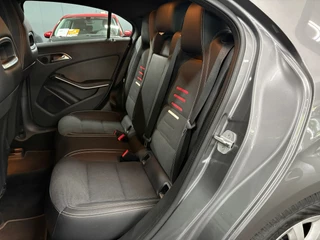 Mercedes-Benz A-Class 180 Business Solution/ Automaat/ NL auto/ Sensoren/ Achteruitrijcamera / 37