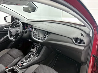 Opel Grandland X 1.6 Turbo Hybrid4 Business Elegance | Automaat | Cruise control | Stoelverwarming | Parkeersensoren / 6
