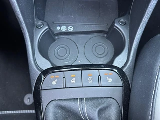 Kia Picanto 1.0 GDi GT-Line | Stoel/Stuurverwarming | Keyless entry | Schuif/Kanteldak | Draadloze oplader | Fabrieksgarantie | NAP / 26