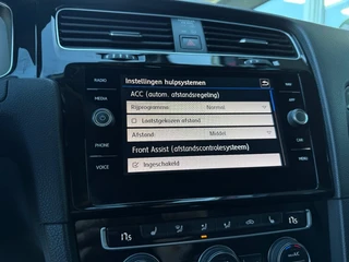 Volkswagen Golf 1.0 TSI Comfortline Business Camera Carplay Virtual dash / 36