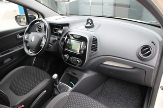 Renault Captur 0.9 TCE INTENS Pure Led vision / Camera / Trekhaak / 21