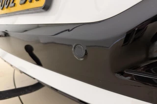 Kia EV6 GT-Line 77.4 kWh SOH: 100%! | Glazen schuifdak | Trekhaak | Stoel & Stuurverwarming | Electrische achterklep | Keyless | Rondomzicht camera / 6