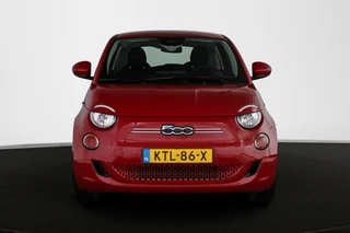 Fiat 500 Urban 42 kWh Stoelverwarming Apple CarPlay Achteruitrijcamera / 15