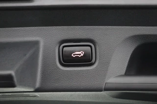 Kia ProCeed 1.5 T-GDi GT-PlusLine  - JBL soundsystem - Apple Carplay/Android Auto - Adaptive Cruise Control - Dodehoekdetectie - Navigatie - Stuur/Stoel Verwarming - Fabrieksgarantie tot 11-2031 / 43