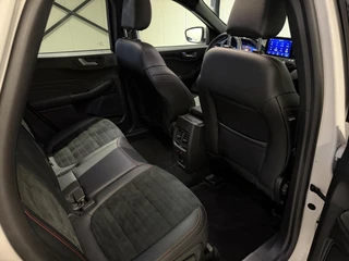 Ford Kuga 2.5 PHEV ST-Line X B&O Pano Camera Winterpack NAP / 36