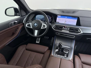 BMW X5 xDrive45e High Executive BOMVOL! | PANO | HARMAN KARDON | LASER LED | ELEK. ACHTER KLEP | ELEK. TREKHAAK | STOELVERWARMING | ELEK. MEM. SEAT | ACHTERUITRIJCAMERA | 22'' VELGEN | RIJKLAAR PRIJS + 12 MND BOVAG GARANTIE | / 31