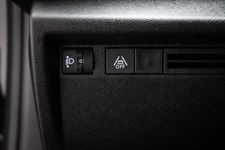 Citroen C4 1.2 Puretech Feel Pack | COLOR GLOSSY BLACK PACK | HALF LEDER | STOELVERWARMING | DAB | CAMERA / 29
